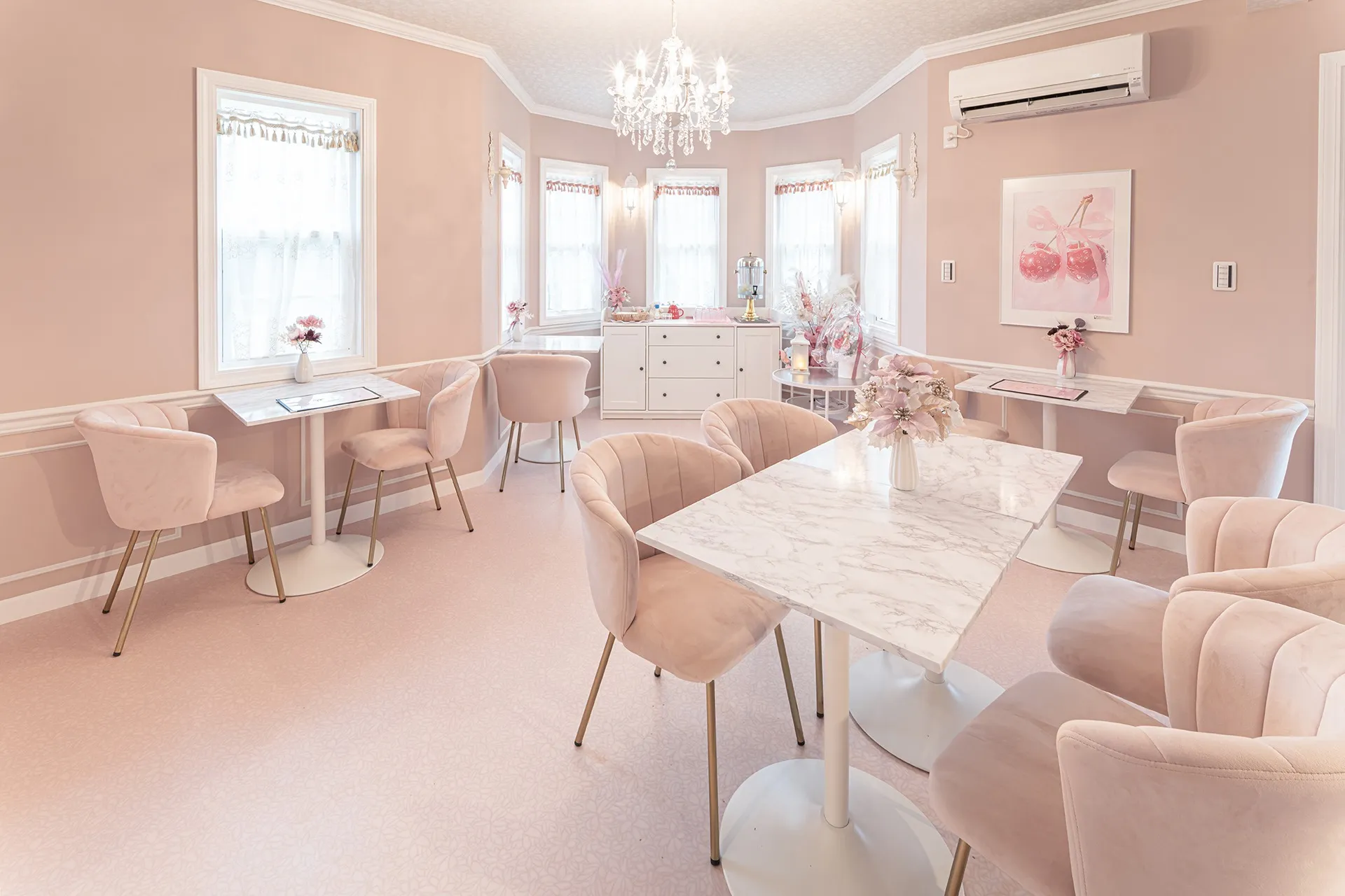 ピンクでかわいい施工事例のご紹介！